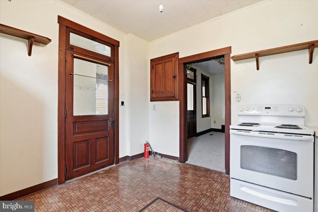 105 S WHITEOAK ST, Kutztown, PA 19530