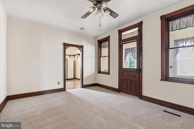 105 S WHITEOAK ST, Kutztown, PA 19530