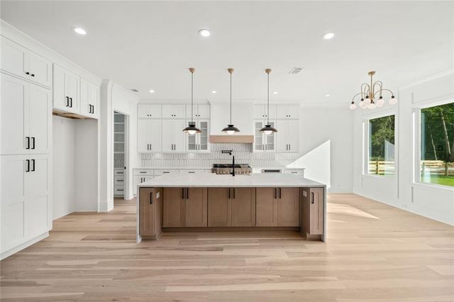 876 Bramlett Shoals Road, Lawrenceville, GA 30045