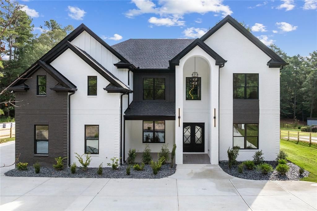 876 Bramlett Shoals Road, Lawrenceville, GA 30045