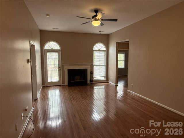 1908 Thurmond Place, Charlotte, NC 28205