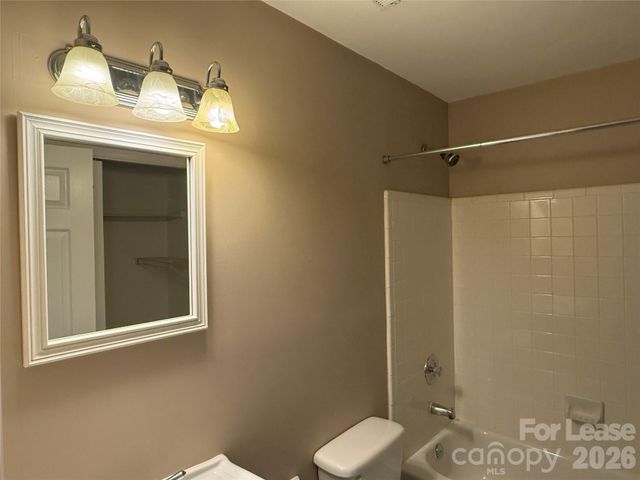 1908 Thurmond Place, Charlotte, NC 28205