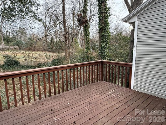 1908 Thurmond Place, Charlotte, NC 28205