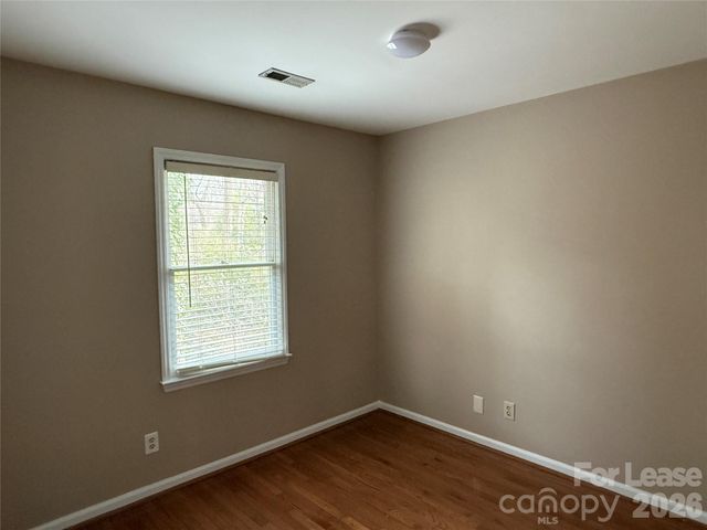 1908 Thurmond Place, Charlotte, NC 28205