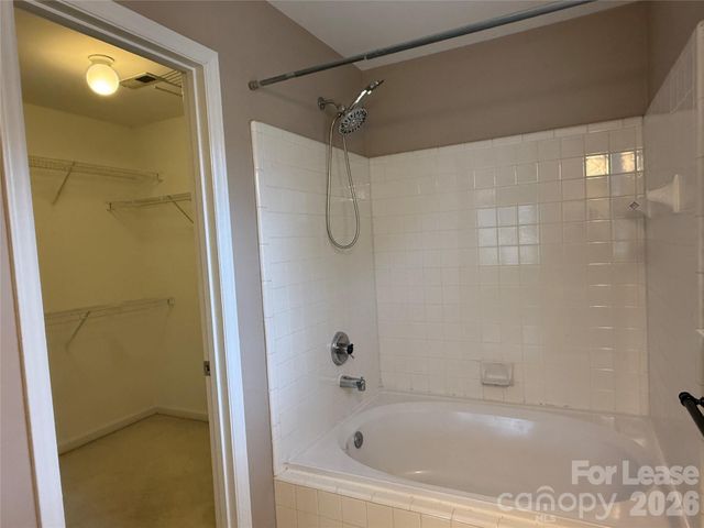 1908 Thurmond Place, Charlotte, NC 28205