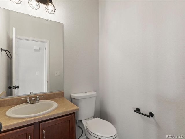 5255 Royal Pine St, Brighton, CO 80601