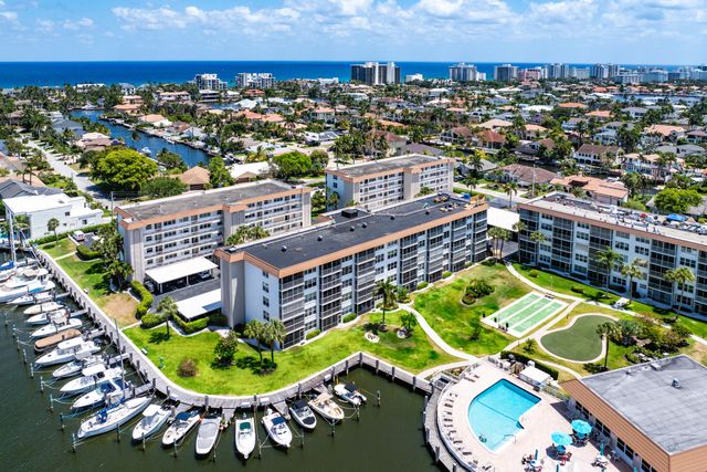 911 Gardenia Drive 154, Delray Beach, FL 33483