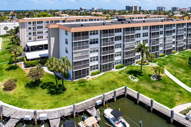 911 Gardenia Drive 154, Delray Beach, FL 33483