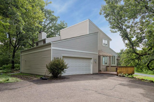2645 Norcrest Avenue N, Stillwater, MN 55082