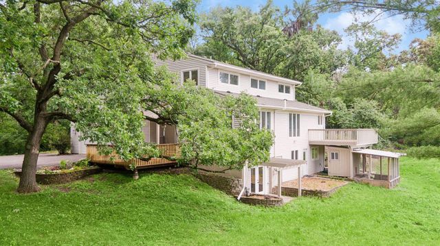 2645 Norcrest Avenue N, Stillwater, MN 55082
