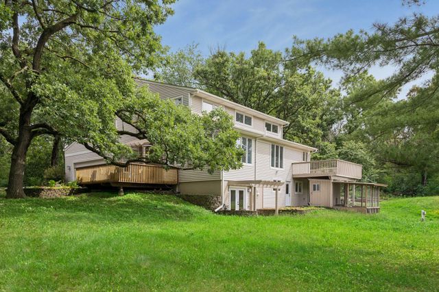 2645 Norcrest Avenue N, Stillwater, MN 55082