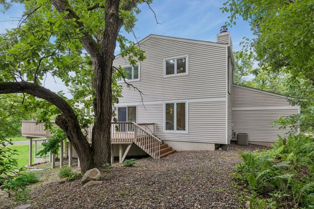 2645 Norcrest Avenue N, Stillwater, MN 55082
