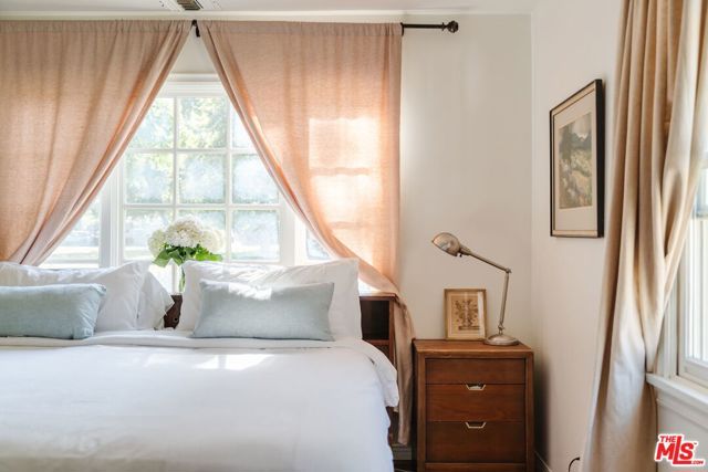 1520 Bonnell Drive, Topanga (los Angeles), CA 90290