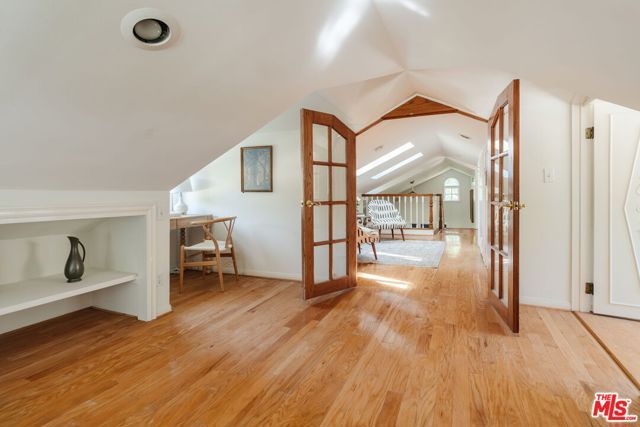 1520 Bonnell Drive, Topanga (los Angeles), CA 90290