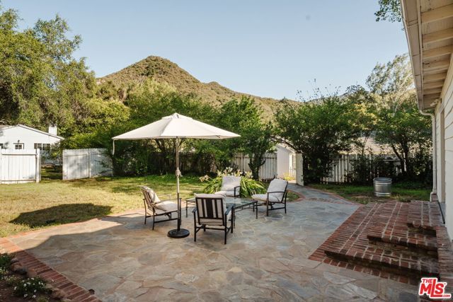 1520 Bonnell Drive, Topanga (los Angeles), CA 90290