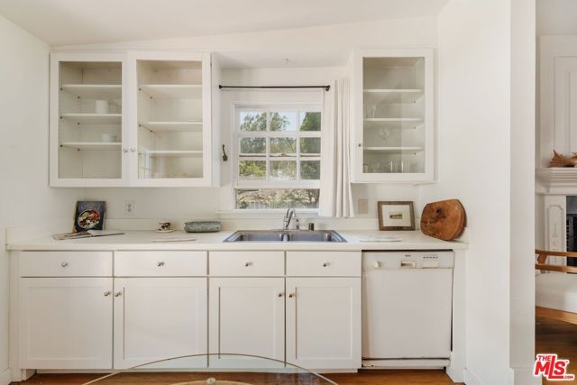 1520 Bonnell Drive, Topanga (los Angeles), CA 90290