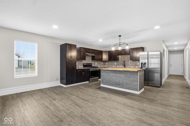 1554 W Morrison Street, Frankfort, IN 46041