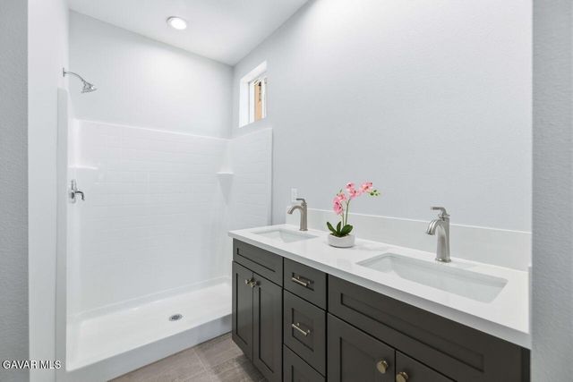 40525 E 174th Street, Lancaster, CA 93535