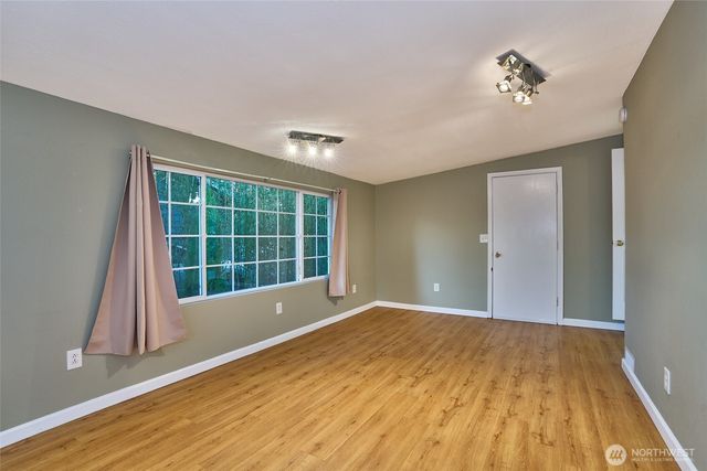 15946 SE 1st Street, Bellevue, WA 98008