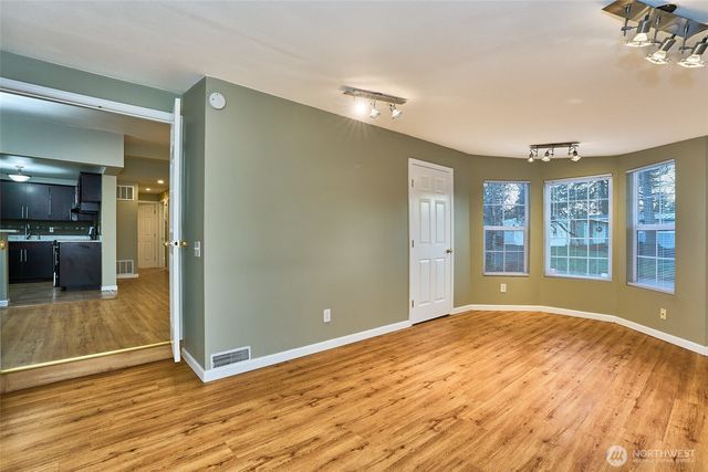 15946 SE 1st Street, Bellevue, WA 98008