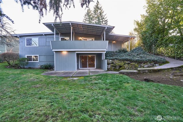 15946 SE 1st Street, Bellevue, WA 98008