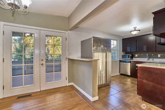 15946 SE 1st Street, Bellevue, WA 98008