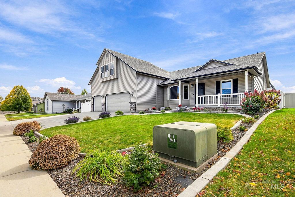 1873 W Yukon Dr, Kuna, ID 83634 photo 4