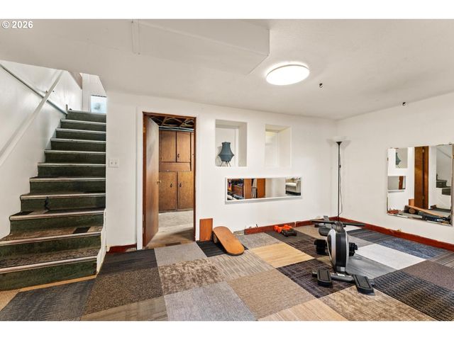245 Se 108TH Ave, Portland, OR 97216
