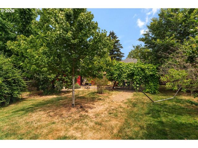 245 Se 108TH Ave, Portland, OR 97216