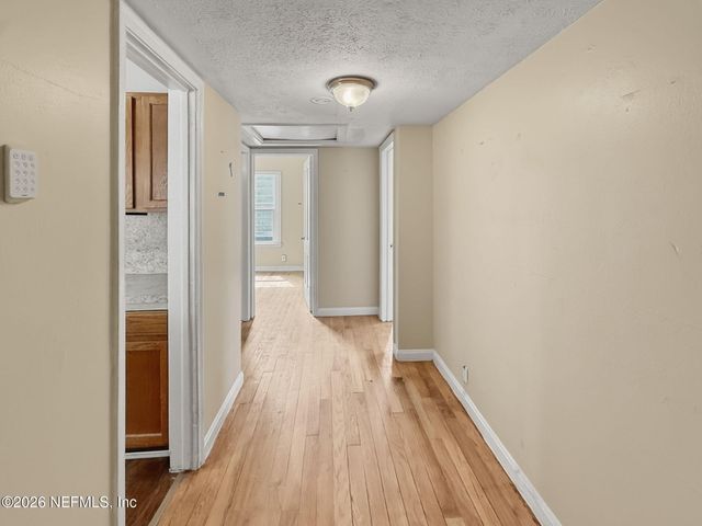 4853 RIVERDALE Road, Jacksonville, FL 32210