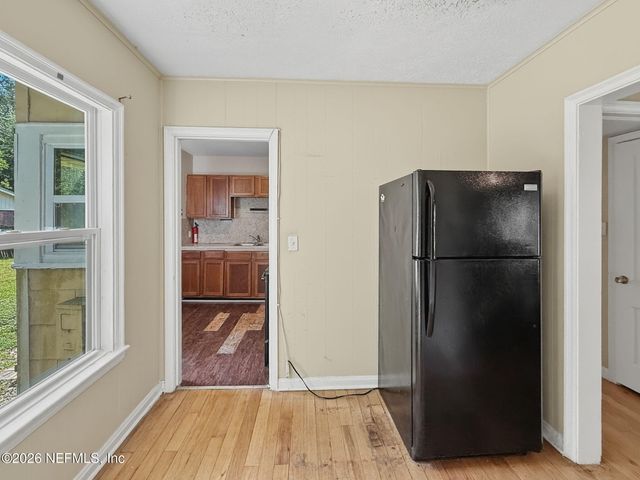 4853 RIVERDALE Road, Jacksonville, FL 32210