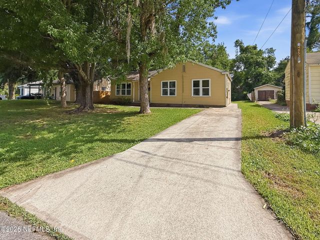 4853 RIVERDALE Road, Jacksonville, FL 32210