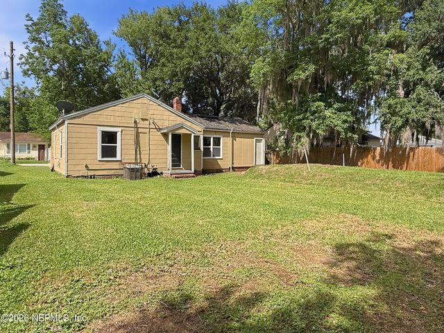 4853 RIVERDALE Road, Jacksonville, FL 32210
