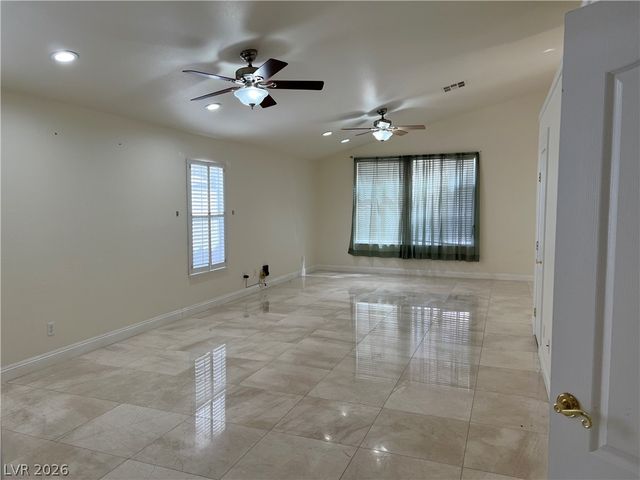 5554 Chicory Falls Court, Las Vegas, NV 89148