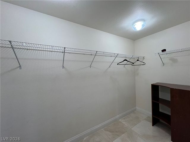 5554 Chicory Falls Court, Las Vegas, NV 89148