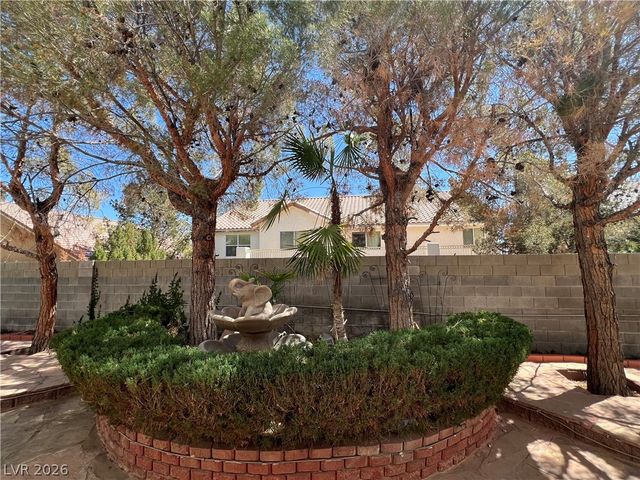 5554 Chicory Falls Court, Las Vegas, NV 89148