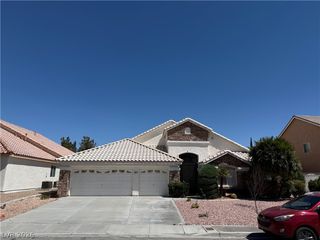 5554 Chicory Falls Court, Las Vegas, NV 89148