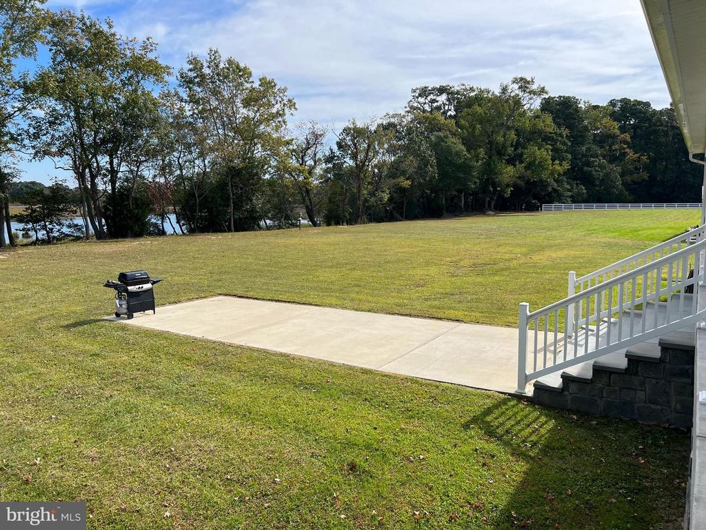 Image 43 of property listing at 26297 PITTS CREEK RD, New Church, VA 23415