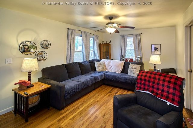 104 Woodland Drive, Nitro, WV 25143