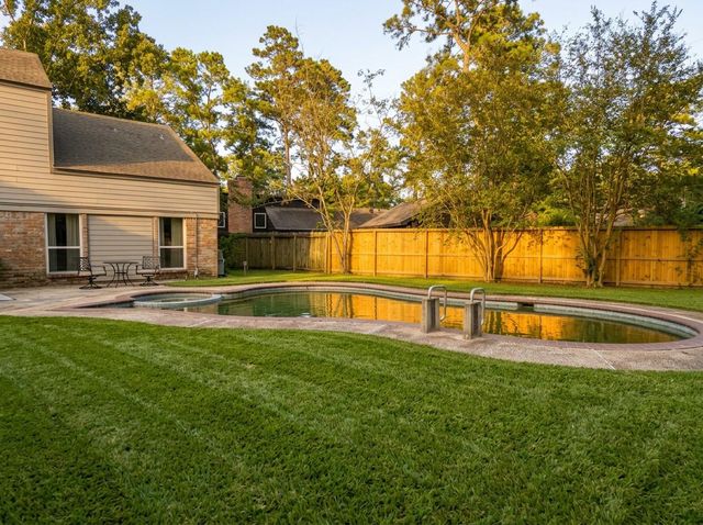 11735 Jaycreek Drive, Houston, TX 77070