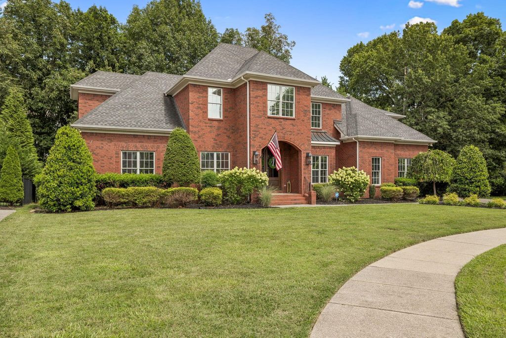 1808 Mosaic TRL, Murfreesboro, TN 37130