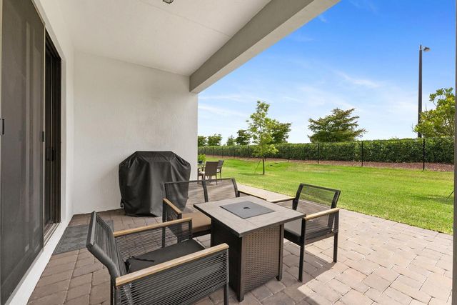 16390 Sea Turtle Place, Loxahatchee, FL 33470
