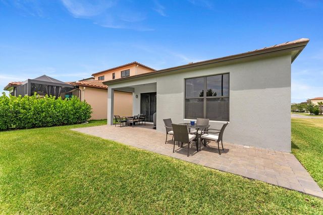 16390 Sea Turtle Place, Loxahatchee, FL 33470