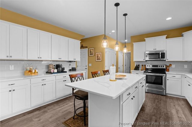 158 Sweet Grass Lane, Raeford, NC 28376