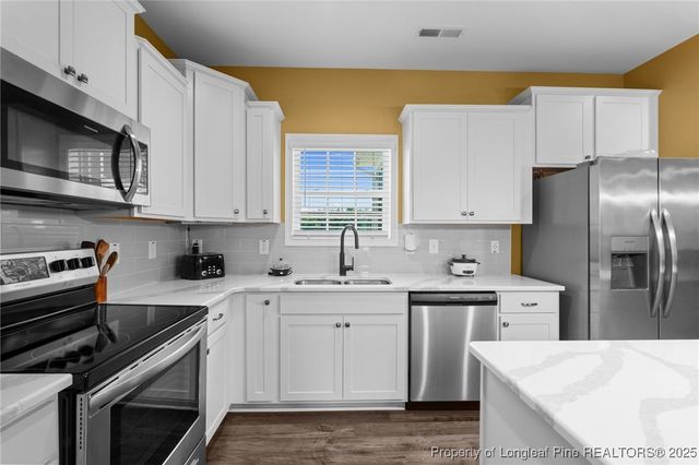158 Sweet Grass Lane, Raeford, NC 28376