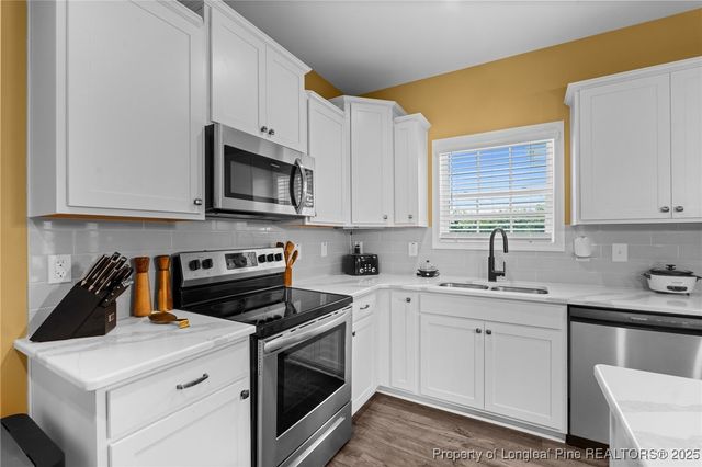 158 Sweet Grass Lane, Raeford, NC 28376