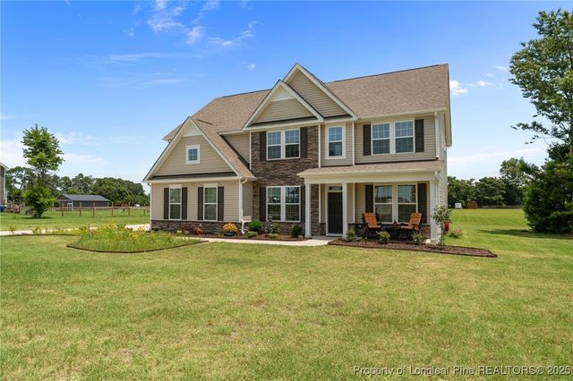 158 Sweet Grass Lane, Raeford, NC 28376