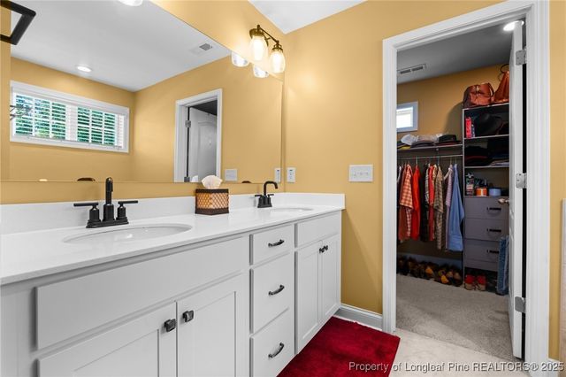 158 Sweet Grass Lane, Raeford, NC 28376
