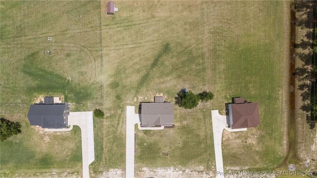 158 Sweet Grass Lane, Raeford, NC 28376