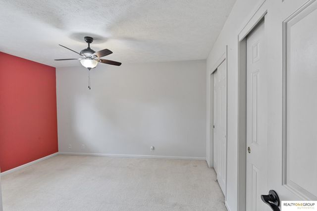 16364 Taylor Street, Omaha, NE 68116